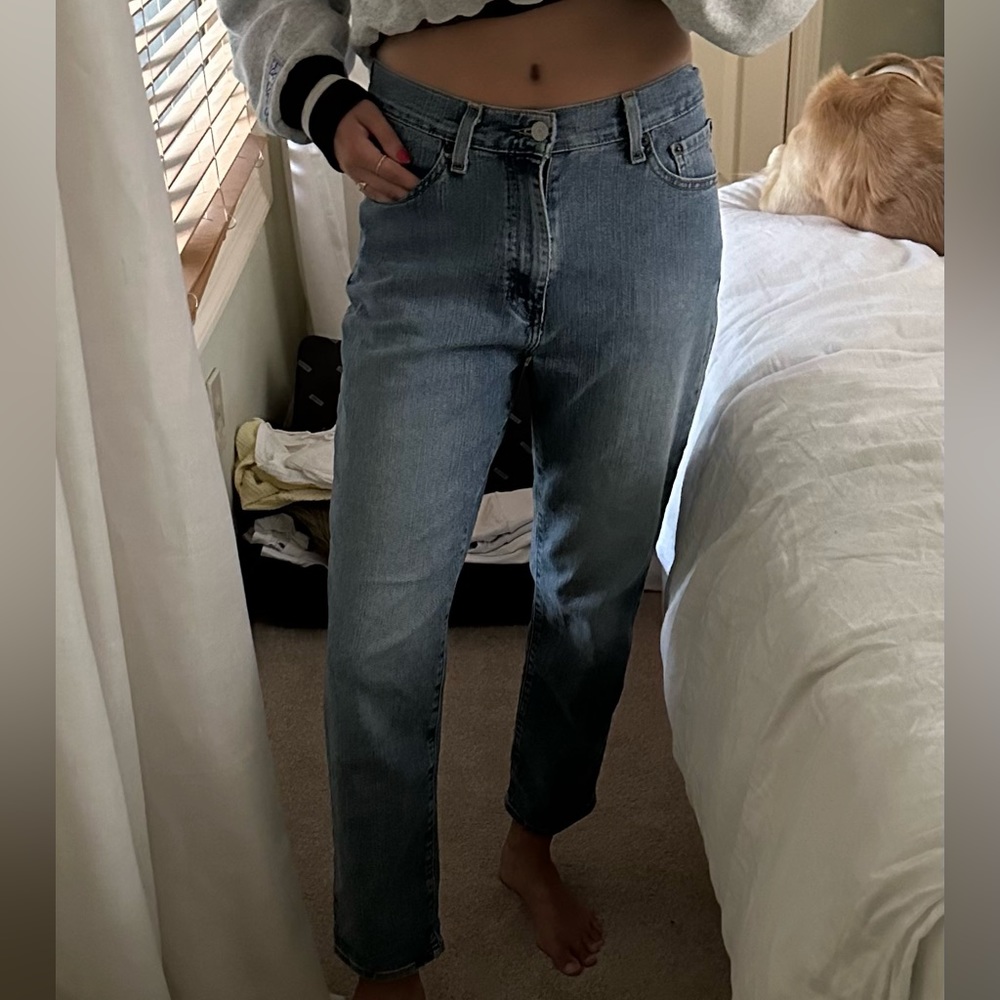 Levi’s 512 jeans. Slim tapered men’s jean. Relaxed on women.